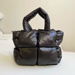 BLACK SQUARE QUILTED PUFFER BAG PURSE MINI TOTE ZIPPER SILVER HARDWARE STRAP